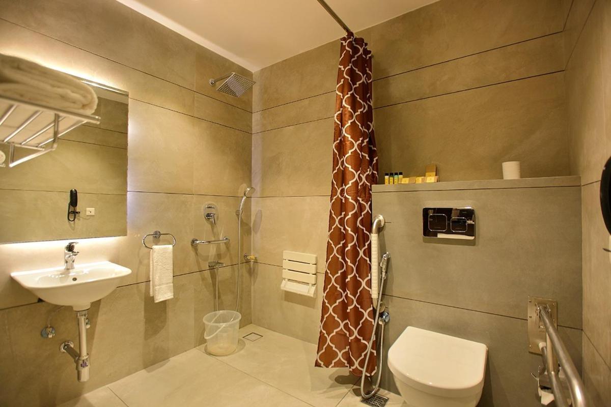 Hotel San Kollam Εξωτερικό φωτογραφία