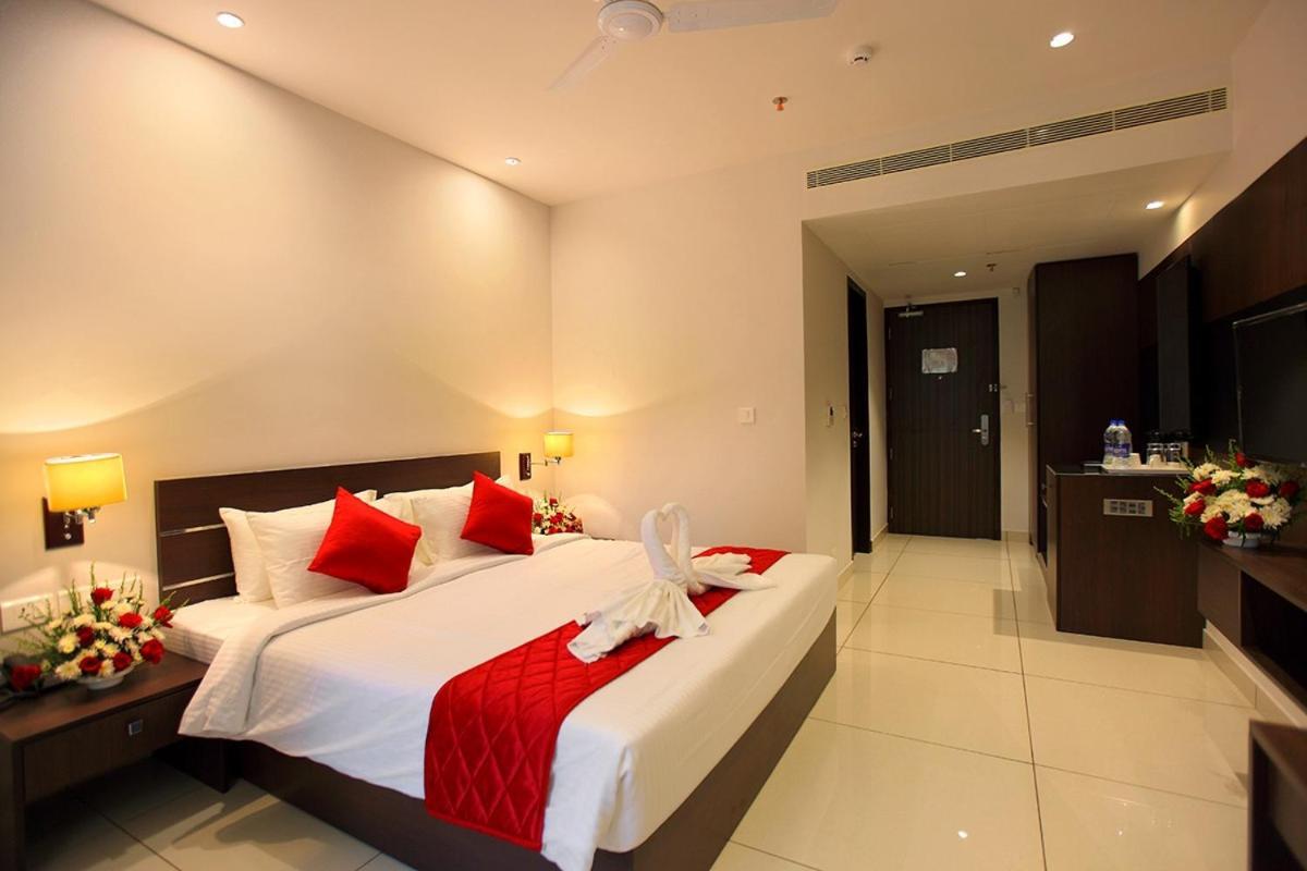 Hotel San Kollam Εξωτερικό φωτογραφία